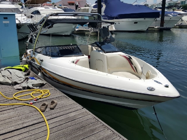 * no. 381 - speedboat